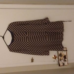 Long sleeves dress/shirt/blouse